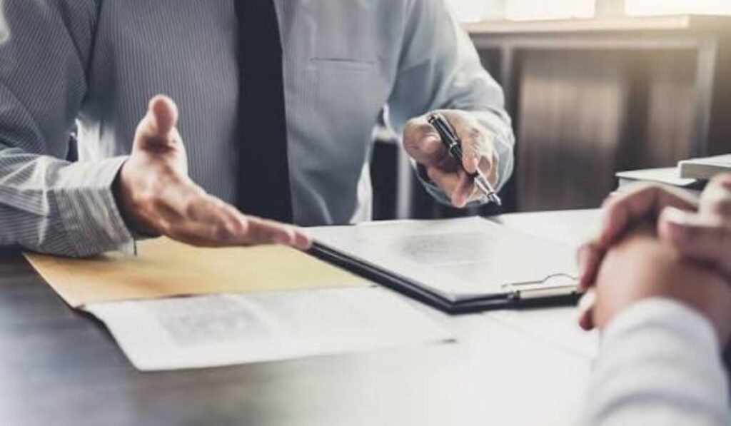 How a Premise Attorney Calculates Damages After a Serious Fall